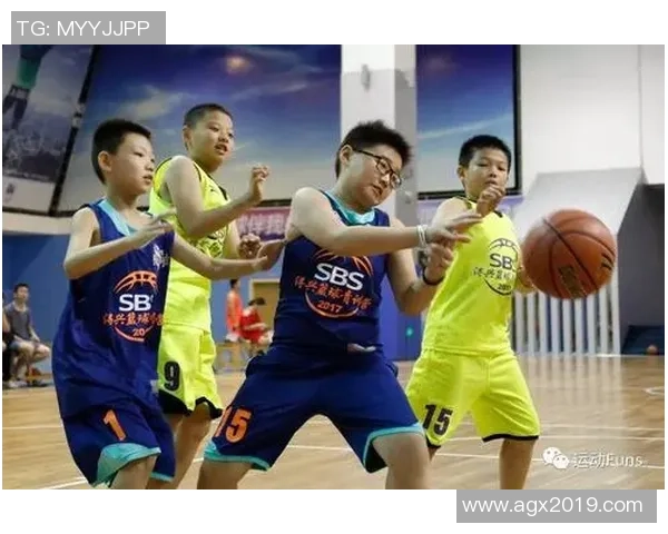 成都篮球队选拔赛点评团队协作表现分析与未来发展展望