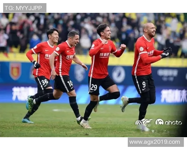 成都羽毛球队状态引发热议球迷对表现和未来发展各持观点 成都羽毛球队状态引发热议球迷对表现和未来发展各持观点