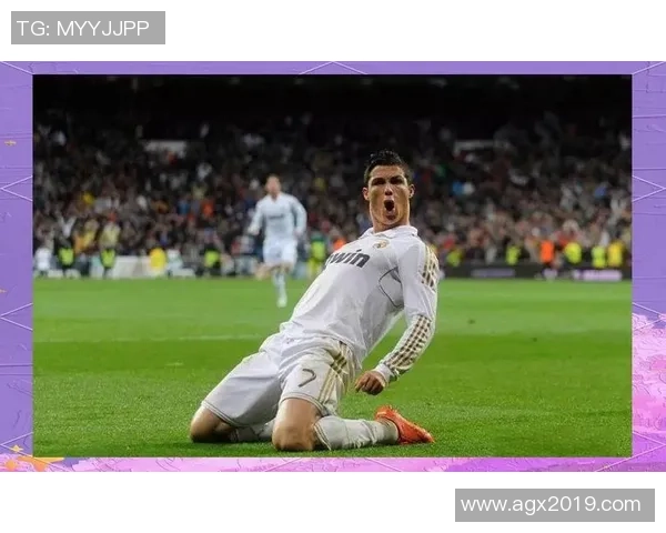 足球明星风采全景介绍及其对足球运动的影响分析